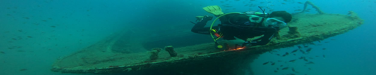 come wreck diving in lanzarote